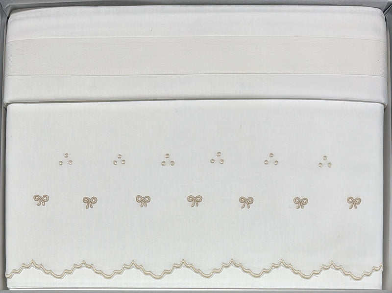 Coppia lenzuola lettino ÉLITE 100% puro cotone ricamati a mano scatolati  Made in Italy